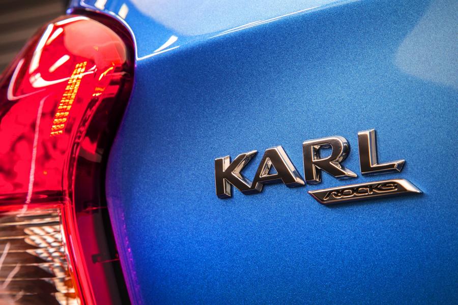 Логотип Opel Karl Rocks 2016 года  (фото 16 из 17)